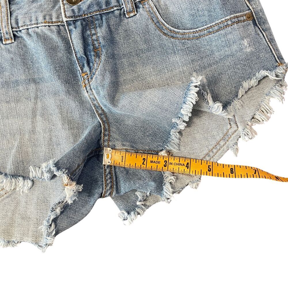 Billabong Jean Shorts Womens Size 30 Cut Off Distressed Western Flirty Cowgirl - Picture 9 of 9
